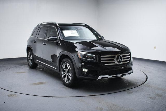 new 2025 Mercedes-Benz GLB 250 car, priced at $47,145