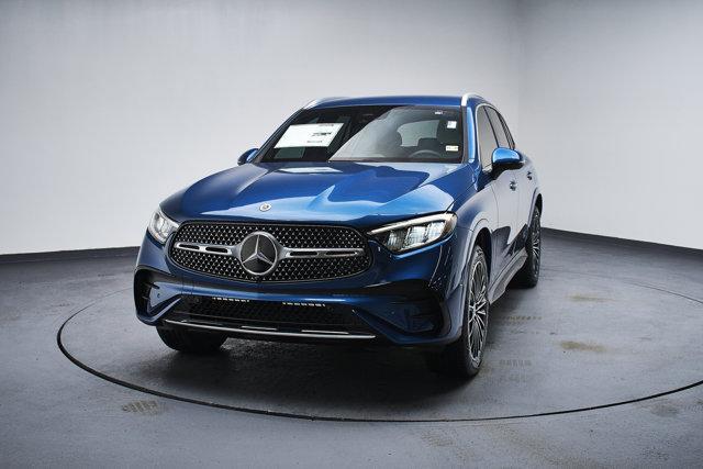 new 2024 Mercedes-Benz GLC 300 car, priced at $55,650