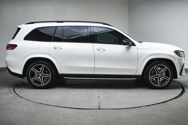 new 2024 Mercedes-Benz GLS 450 car, priced at $94,895