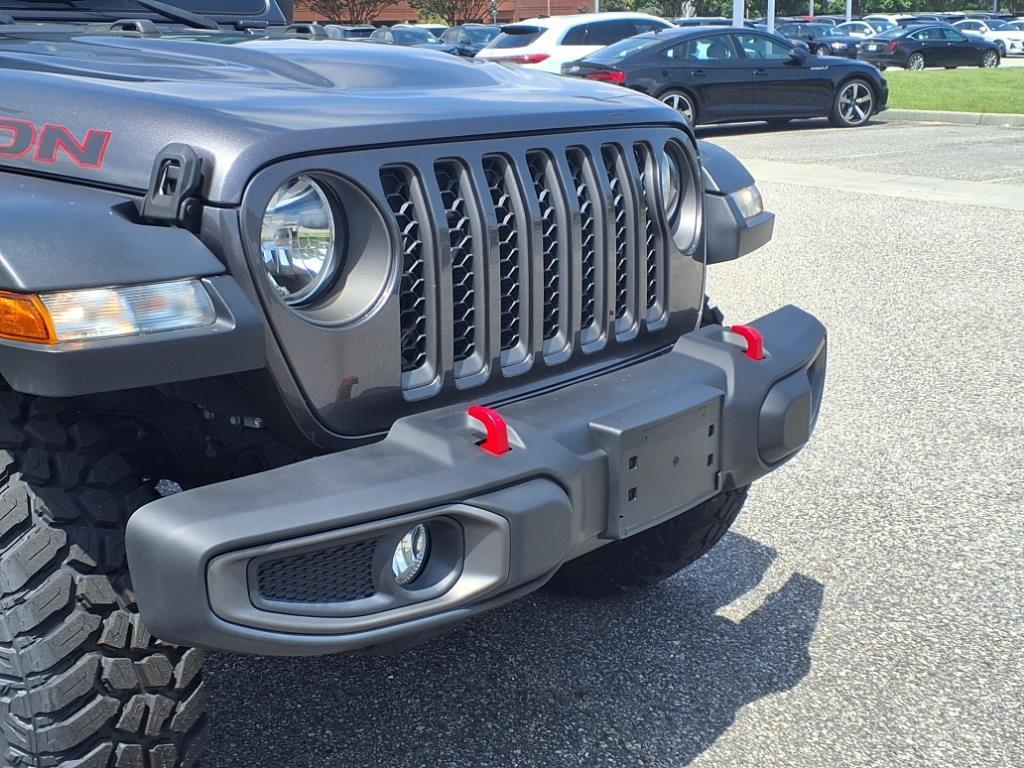 used 2020 Jeep Gladiator car, priced at $38,445