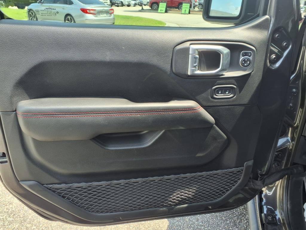 used 2020 Jeep Gladiator car, priced at $38,445