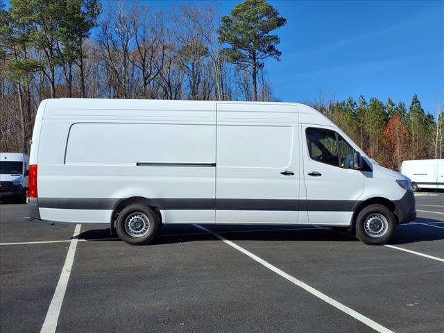 new 2024 Mercedes-Benz Sprinter 2500 car, priced at $68,670