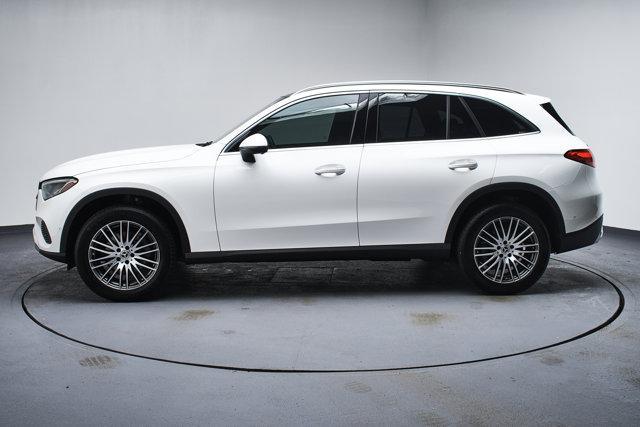 new 2025 Mercedes-Benz GLC 300 car, priced at $56,035