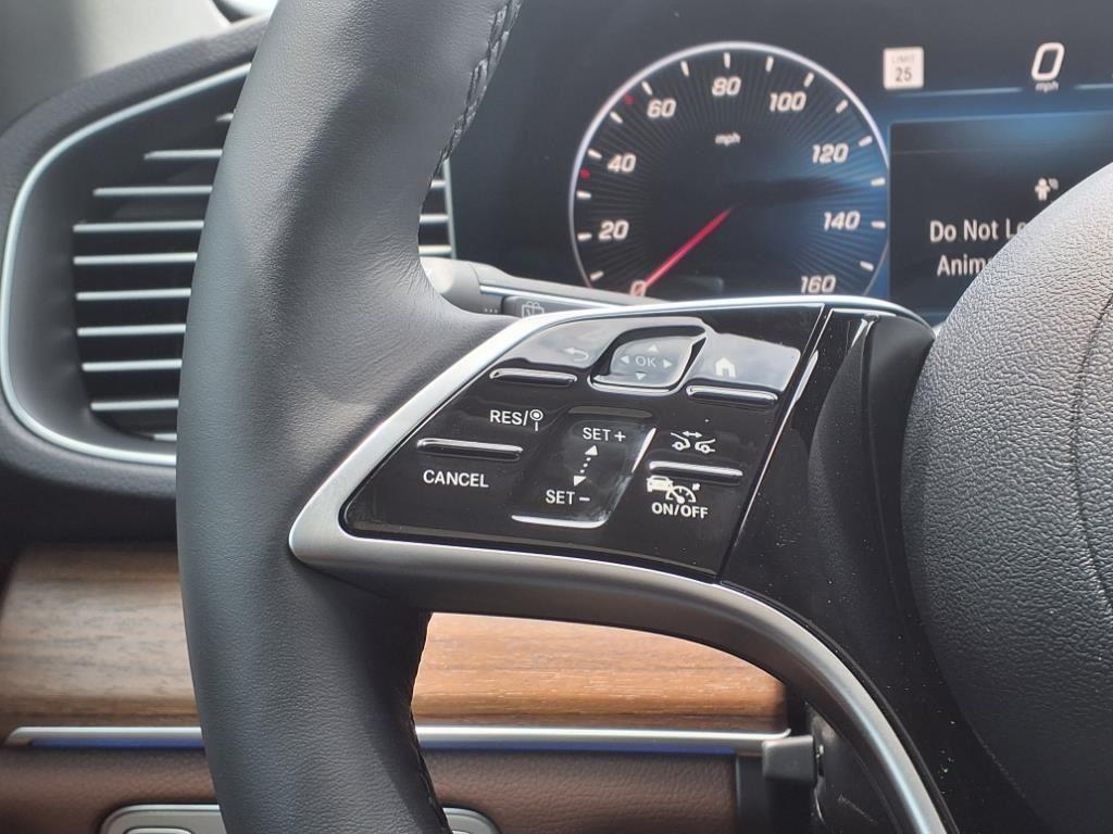 new 2025 Mercedes-Benz GLE 350 car, priced at $75,030