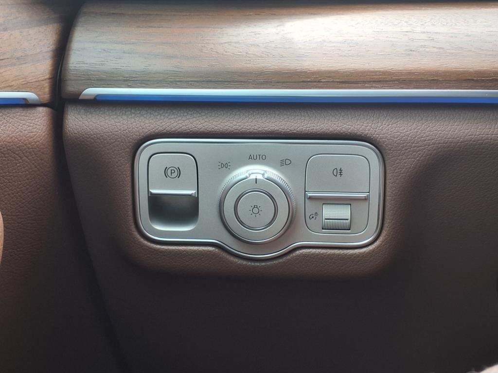 new 2025 Mercedes-Benz GLE 350 car, priced at $75,030