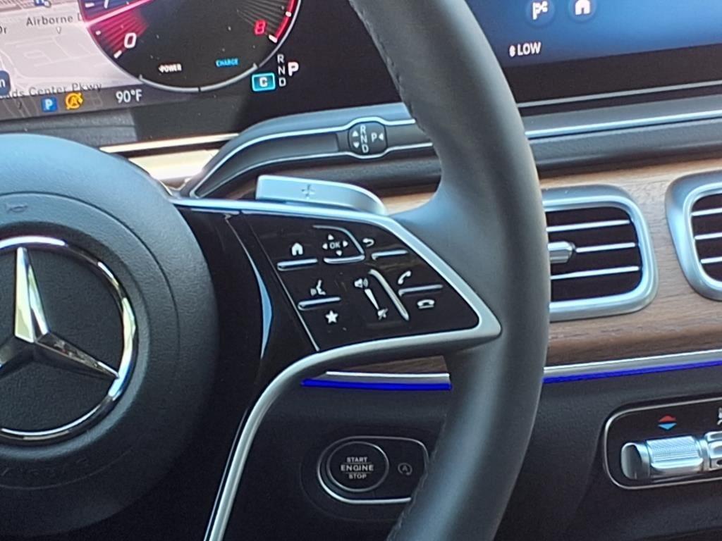 new 2025 Mercedes-Benz GLS 450 car, priced at $94,095