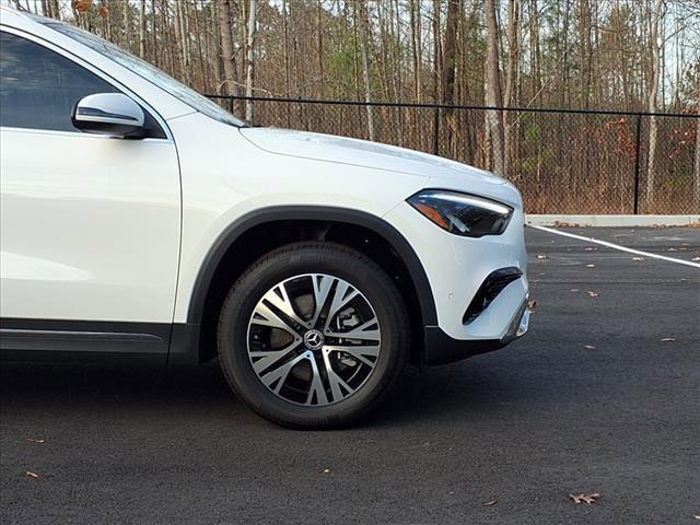 new 2025 Mercedes-Benz GLA 250 car, priced at $50,320