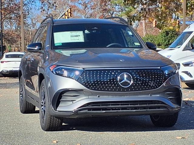 new 2024 Mercedes-Benz EQB 300 car, priced at $63,825