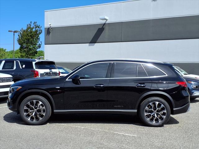 new 2025 Mercedes-Benz GLC 350e car, priced at $63,650