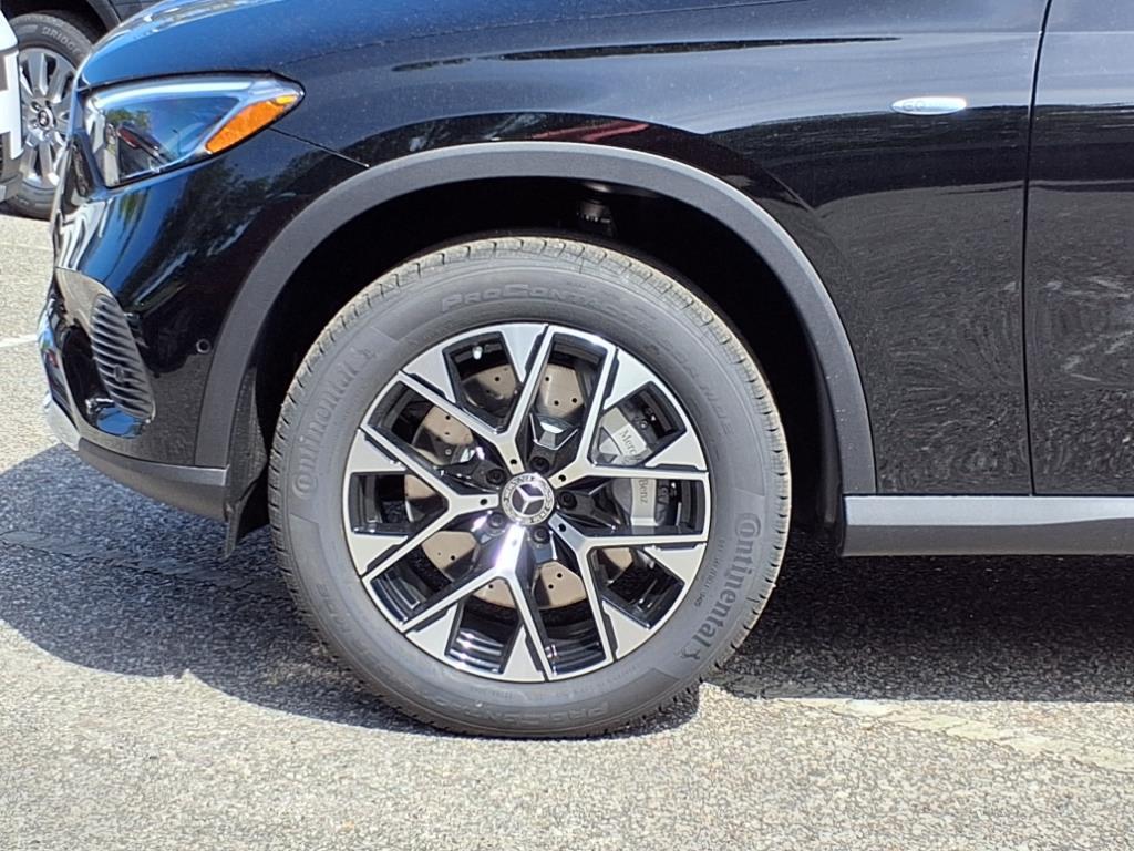 new 2025 Mercedes-Benz GLC 350e car, priced at $63,650