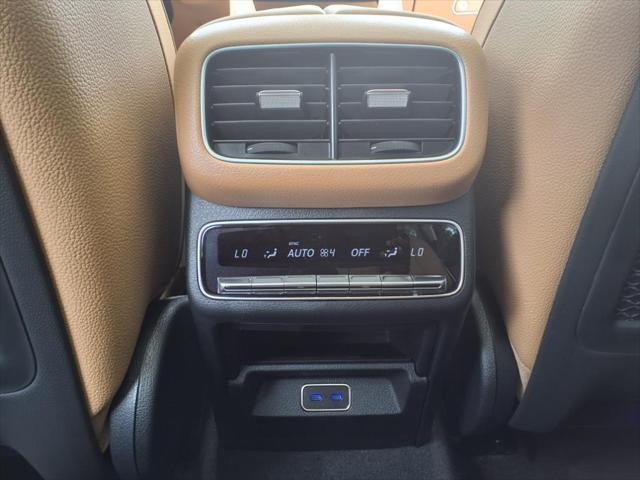 new 2025 Mercedes-Benz GLS 450 car, priced at $102,490