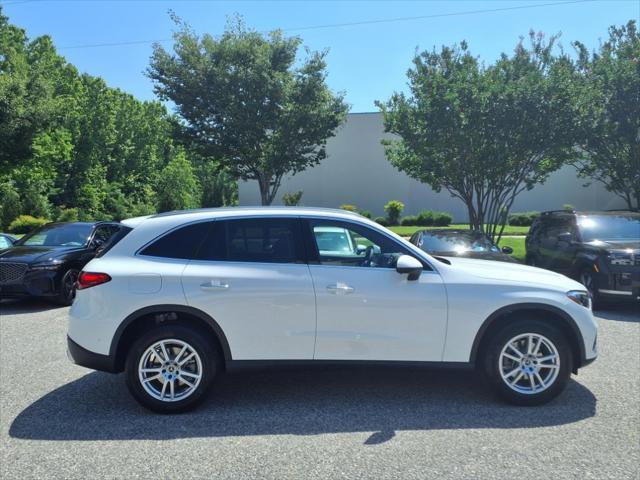 new 2025 Mercedes-Benz GLC 300 car, priced at $52,385