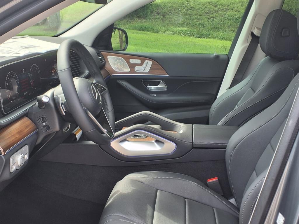 new 2025 Mercedes-Benz GLE 350 car, priced at $72,095