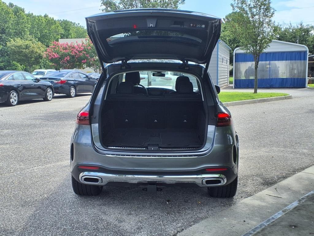 new 2025 Mercedes-Benz GLE 350 car, priced at $72,095