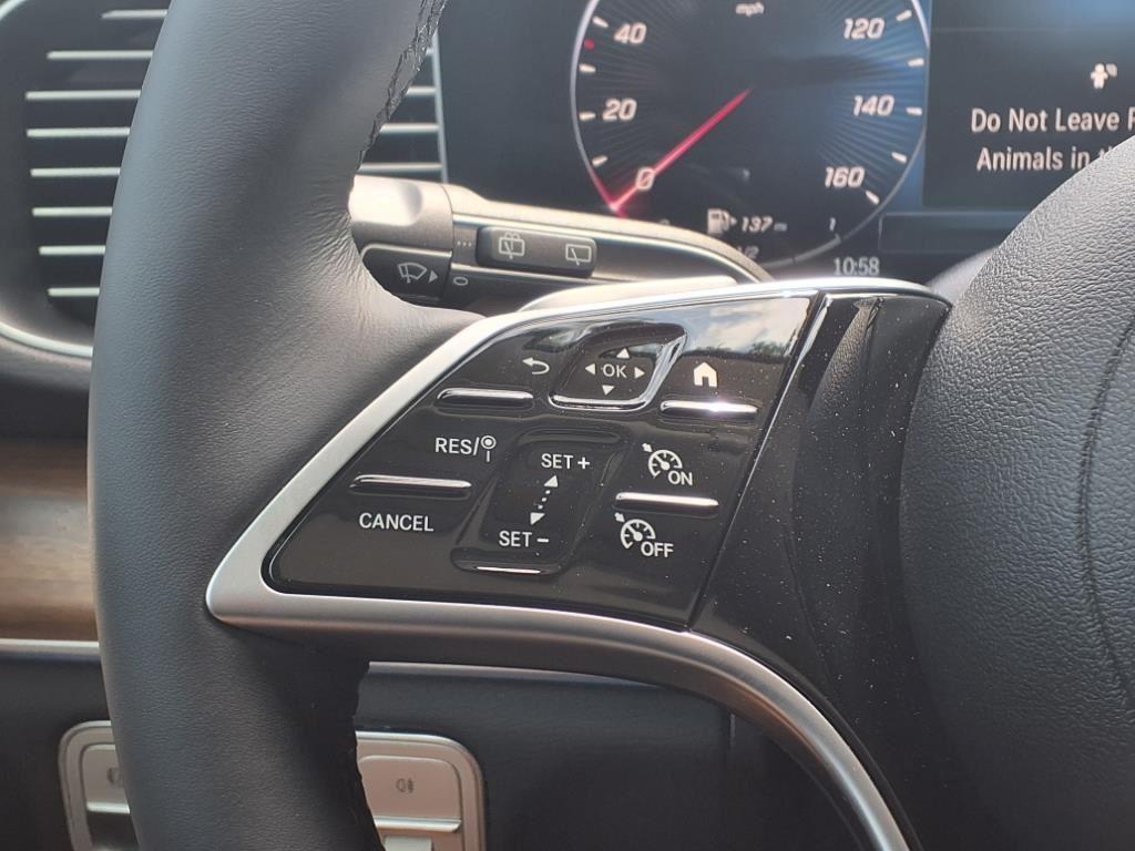 new 2025 Mercedes-Benz GLE 350 car, priced at $72,095