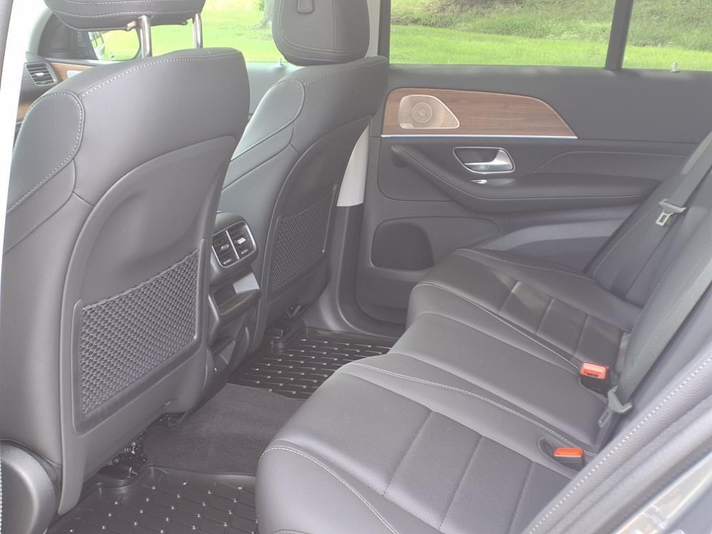 new 2025 Mercedes-Benz GLE 350 car, priced at $72,095