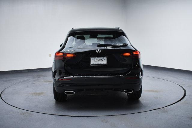 new 2025 Mercedes-Benz GLA 250 car, priced at $53,470