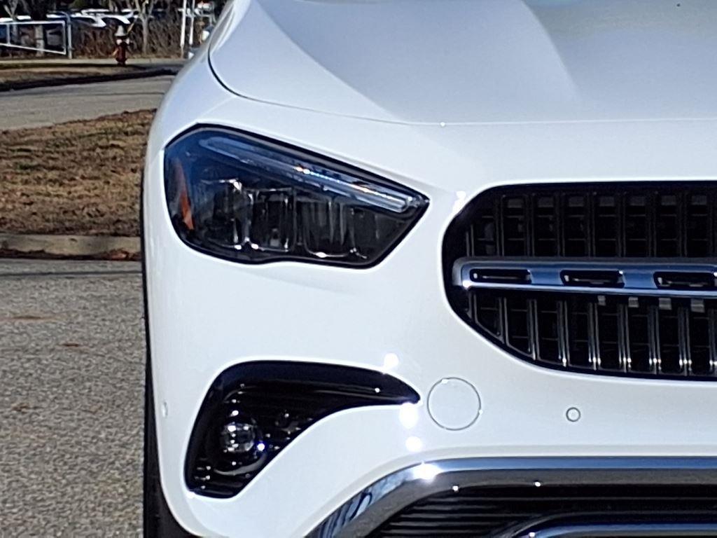 new 2025 Mercedes-Benz GLA 250 car, priced at $45,845