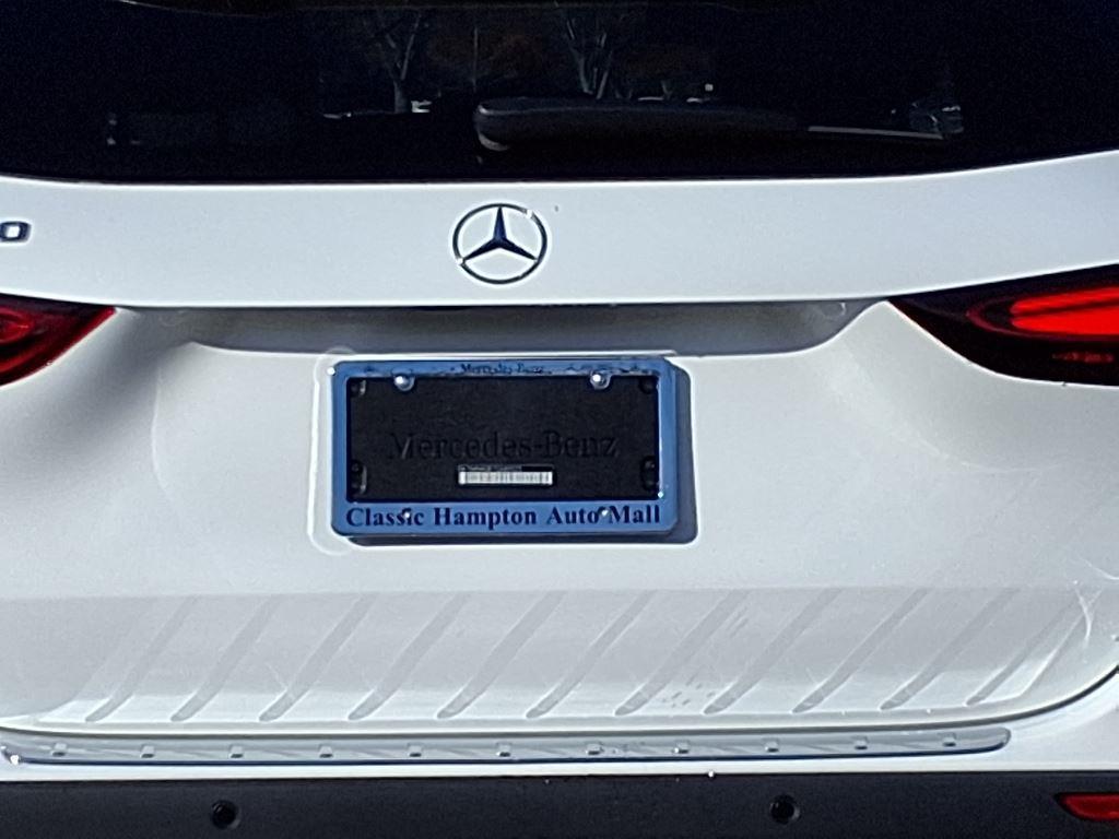 new 2025 Mercedes-Benz GLA 250 car, priced at $45,845