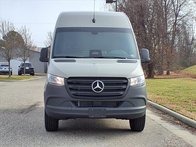 new 2025 Mercedes-Benz Sprinter 2500 car, priced at $64,421