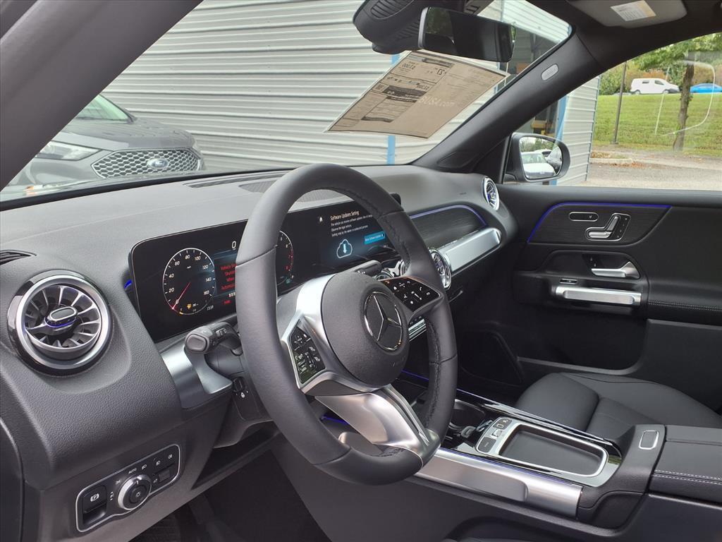 new 2026 Mercedes-Benz GLB 250 car, priced at $51,815