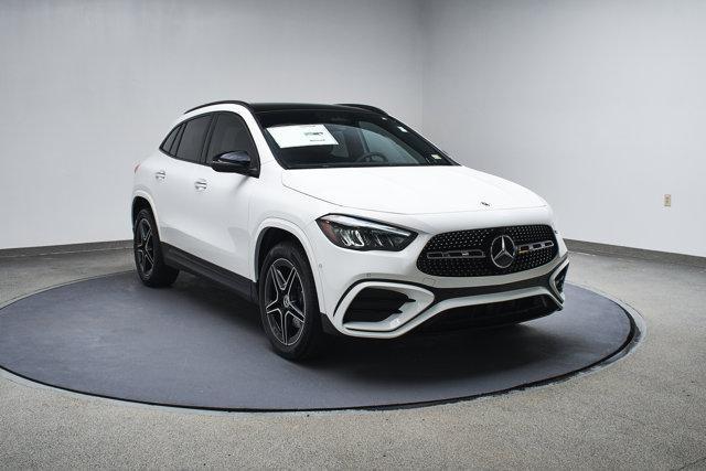 new 2025 Mercedes-Benz GLA 250 car, priced at $52,205