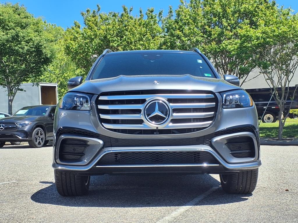 new 2025 Mercedes-Benz GLS 450 car, priced at $96,875