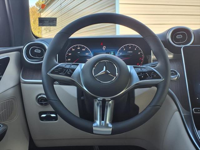 new 2025 Mercedes-Benz GLC 300 car, priced at $54,185