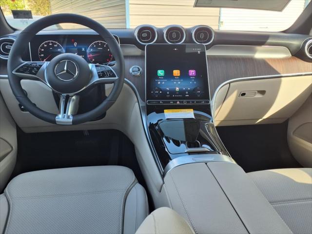 new 2025 Mercedes-Benz GLC 300 car, priced at $54,185