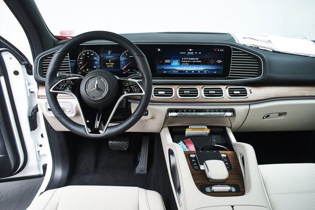 new 2025 Mercedes-Benz GLS 450 car, priced at $91,775