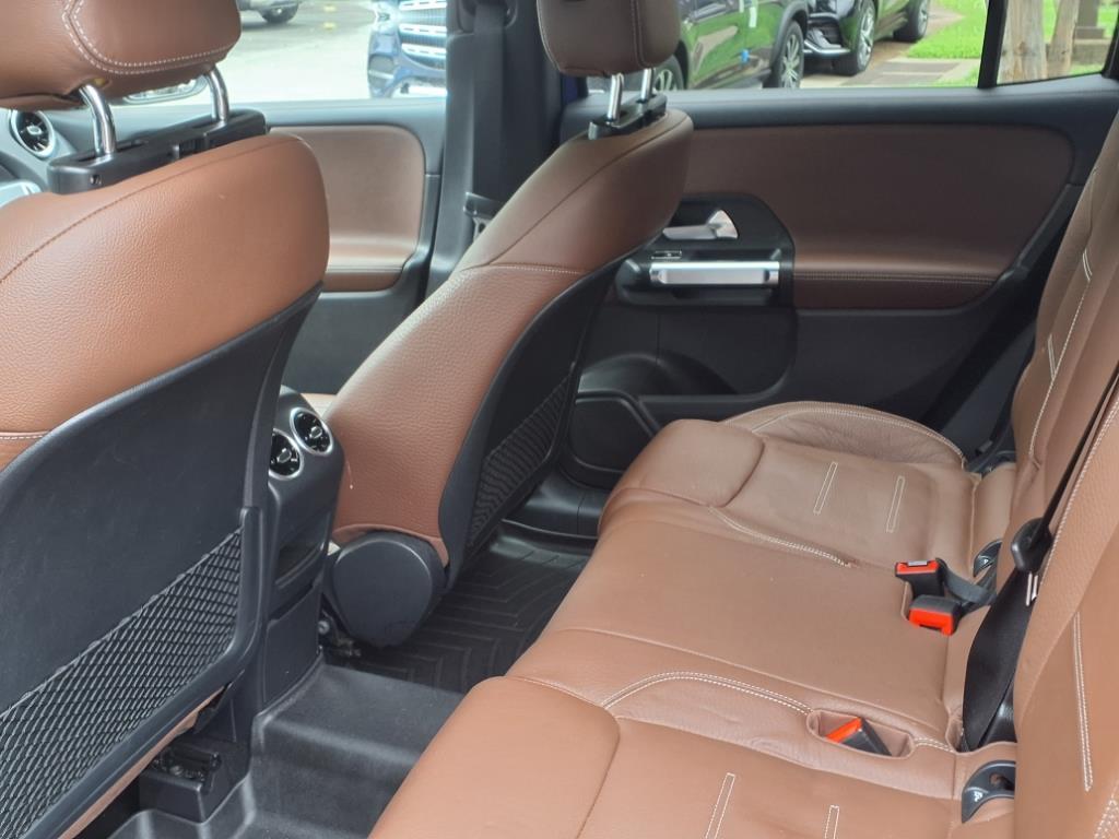 used 2020 Mercedes-Benz GLB 250 car, priced at $25,643