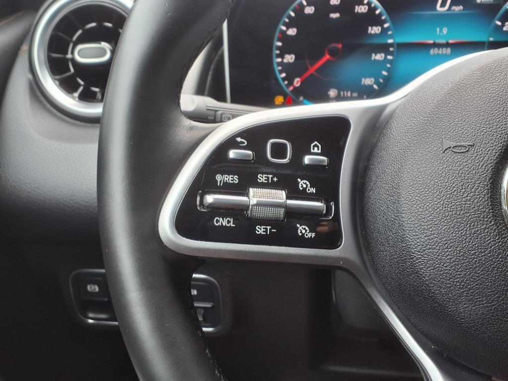 used 2020 Mercedes-Benz GLB 250 car, priced at $25,643