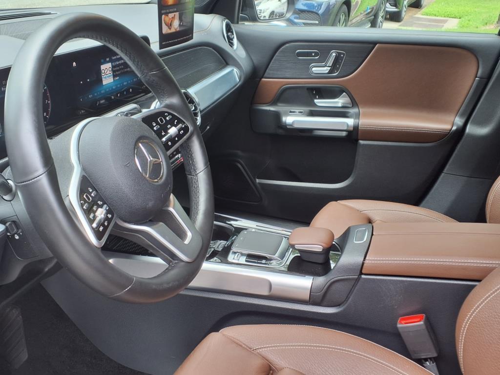 used 2020 Mercedes-Benz GLB 250 car, priced at $25,643