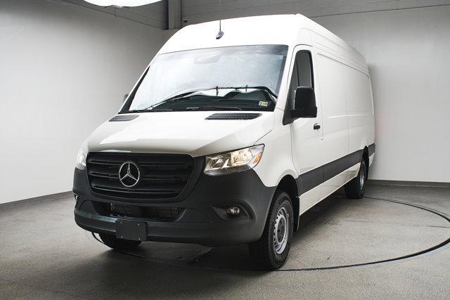 new 2024 Mercedes-Benz Sprinter 3500 car