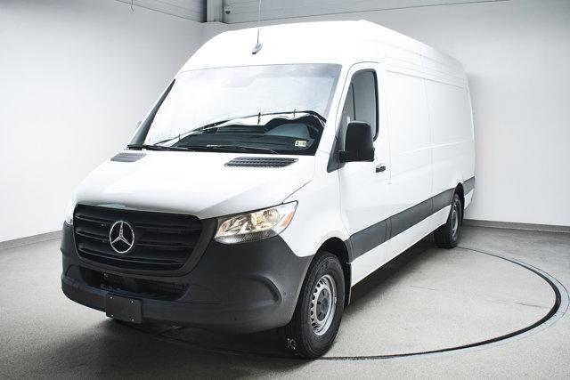 new 2024 Mercedes-Benz Sprinter 2500 car