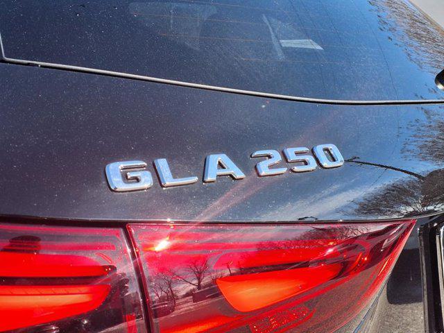 new 2025 Mercedes-Benz GLA 250 car, priced at $42,250