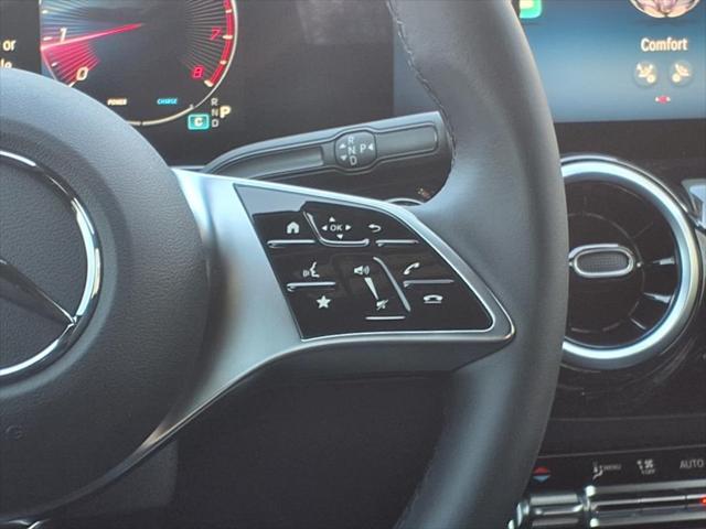 new 2025 Mercedes-Benz GLA 250 car, priced at $42,250