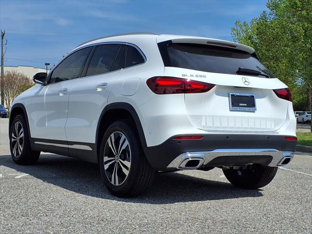 new 2025 Mercedes-Benz GLA 250 car, priced at $44,345