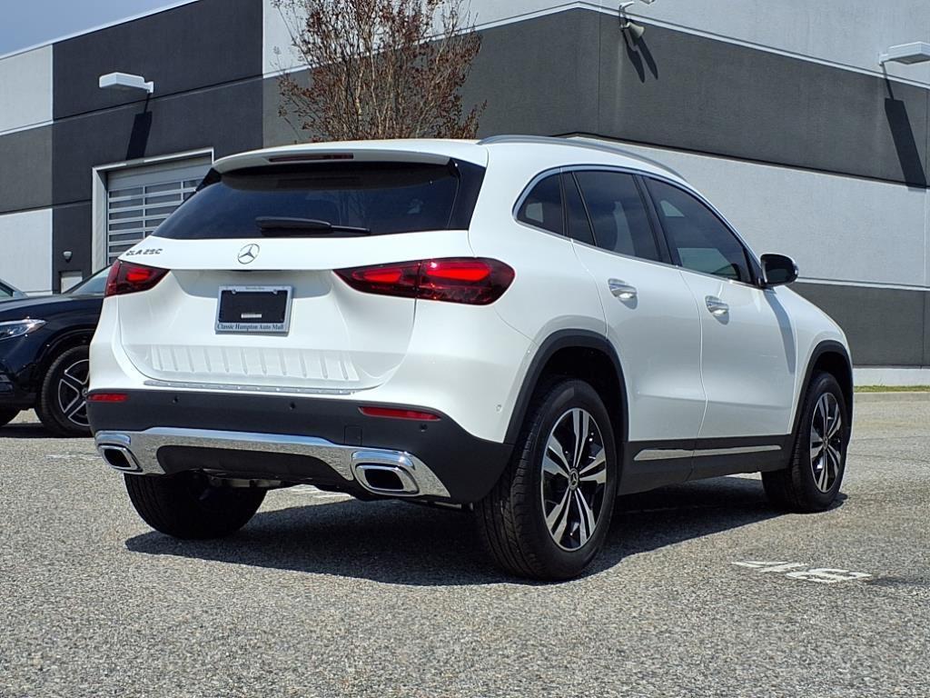 new 2025 Mercedes-Benz GLA 250 car, priced at $44,345