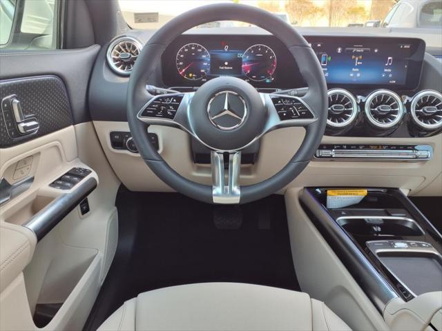 new 2025 Mercedes-Benz GLA 250 car, priced at $44,345