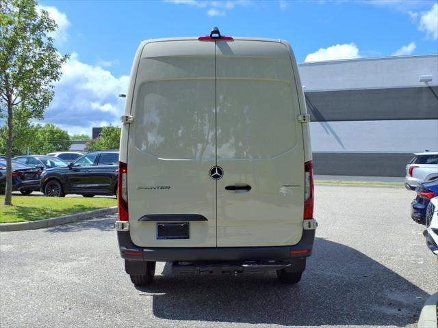 new 2025 Mercedes-Benz Sprinter 2500 car, priced at $67,712