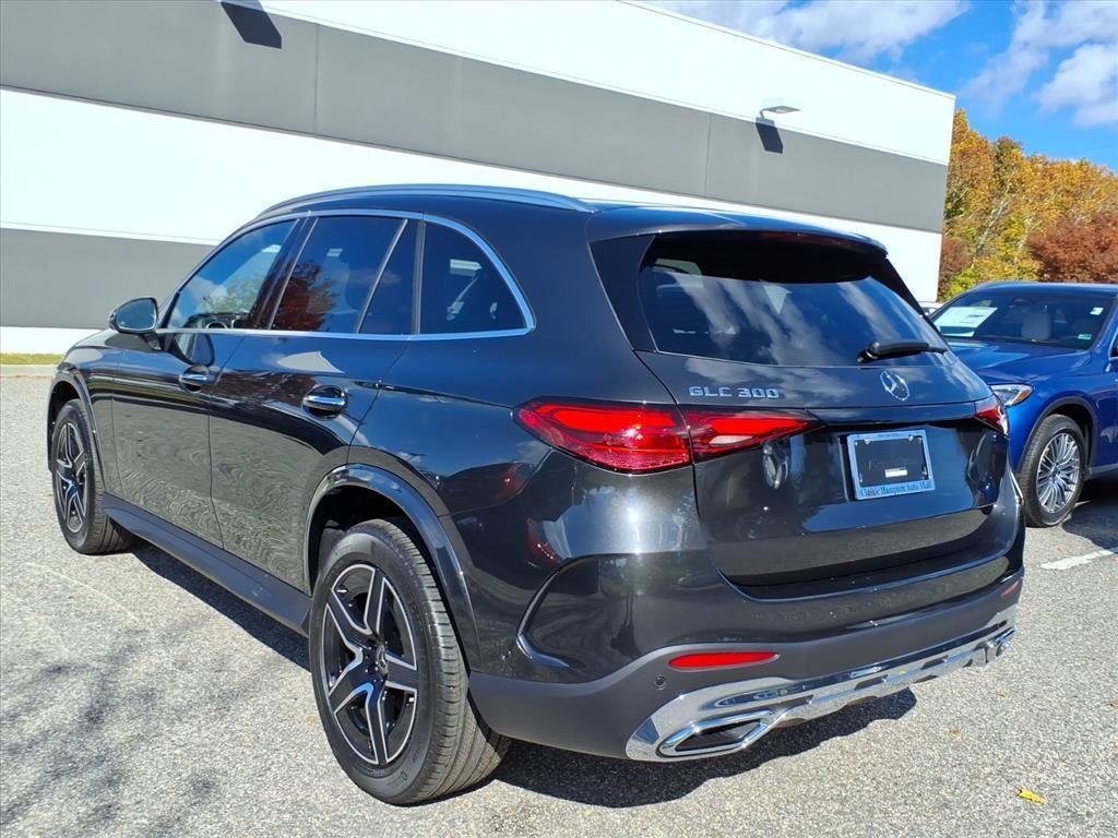new 2026 Mercedes-Benz GLC 300 car, priced at $60,055
