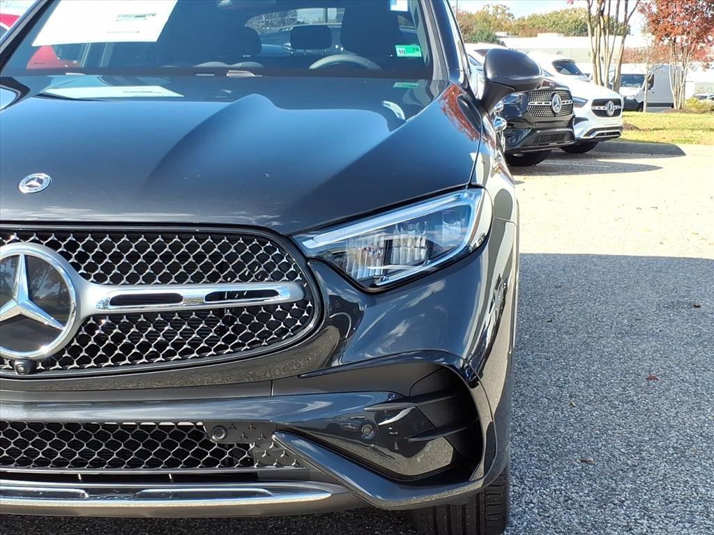new 2026 Mercedes-Benz GLC 300 car, priced at $60,055