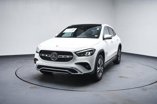 new 2025 Mercedes-Benz GLA 250 car, priced at $49,995