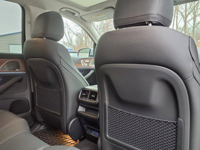 new 2025 Mercedes-Benz GLE 350 car, priced at $69,987