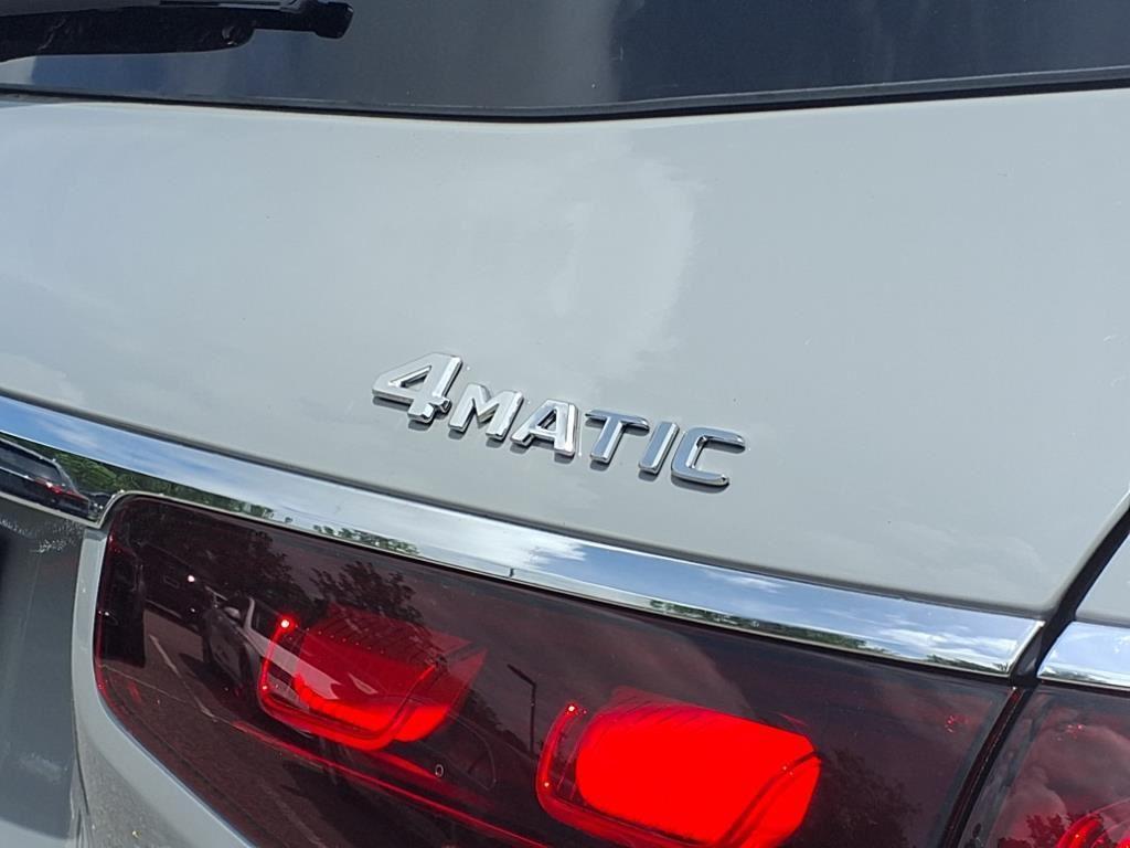 new 2025 Mercedes-Benz GLS 450 car, priced at $101,275