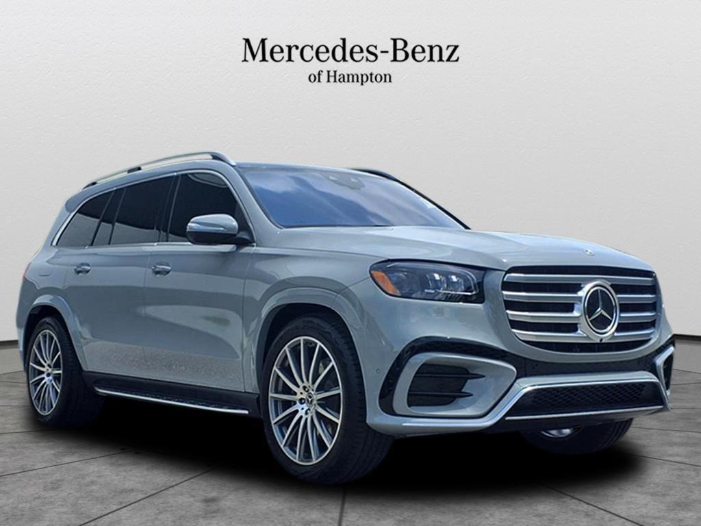 new 2025 Mercedes-Benz GLS 450 car, priced at $101,275