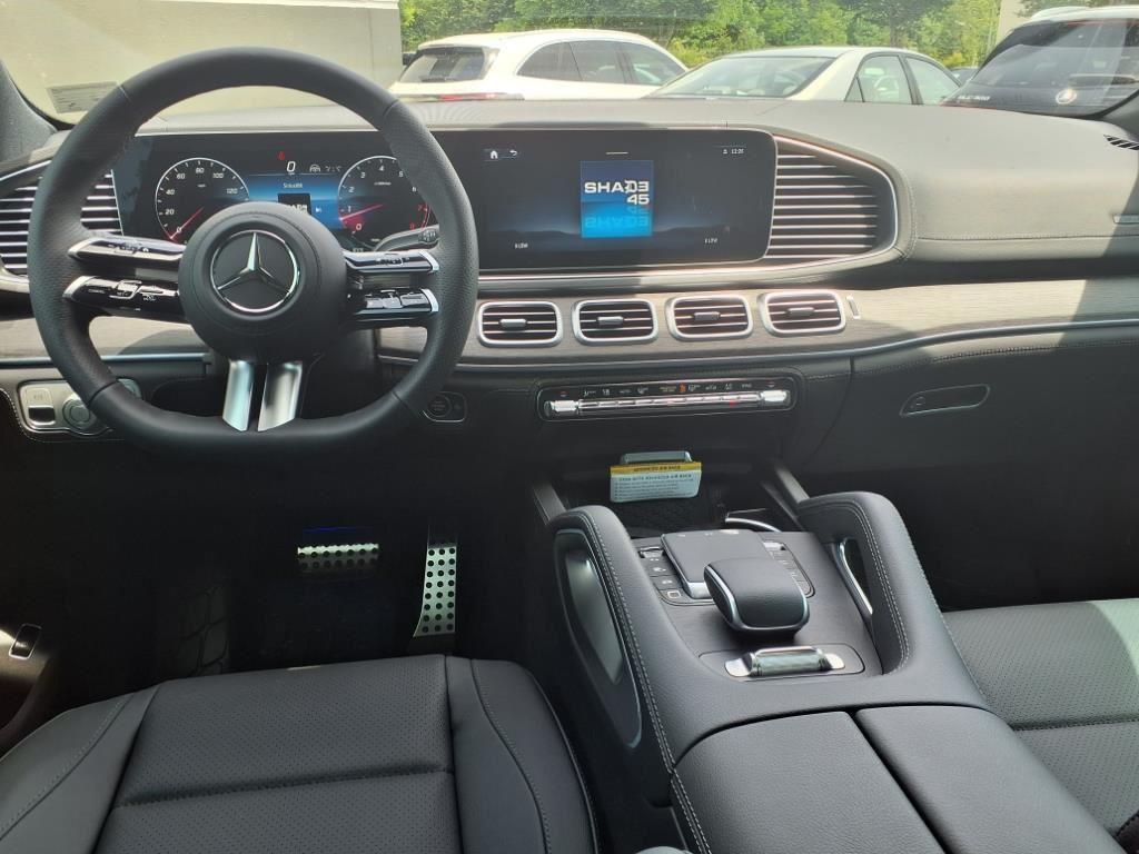 new 2025 Mercedes-Benz GLS 450 car, priced at $101,275