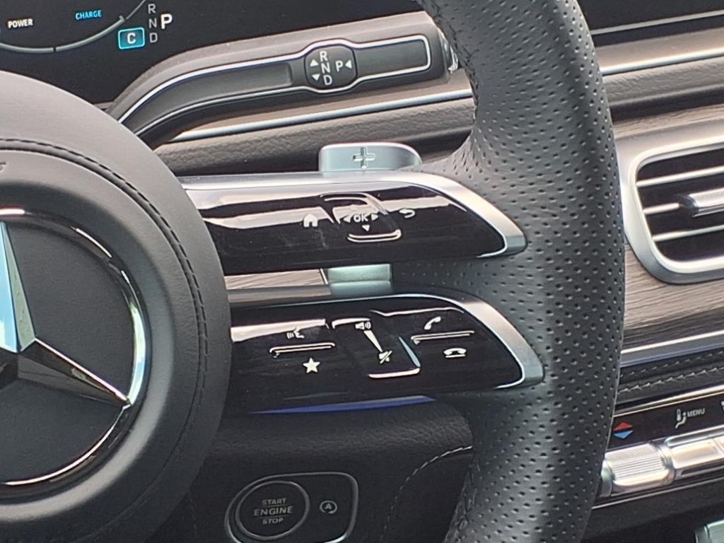 new 2025 Mercedes-Benz GLS 450 car, priced at $101,275