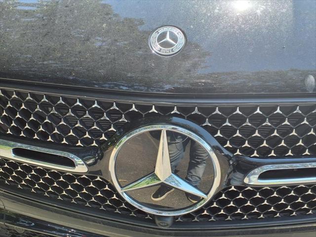 new 2025 Mercedes-Benz GLC 300 car, priced at $57,035